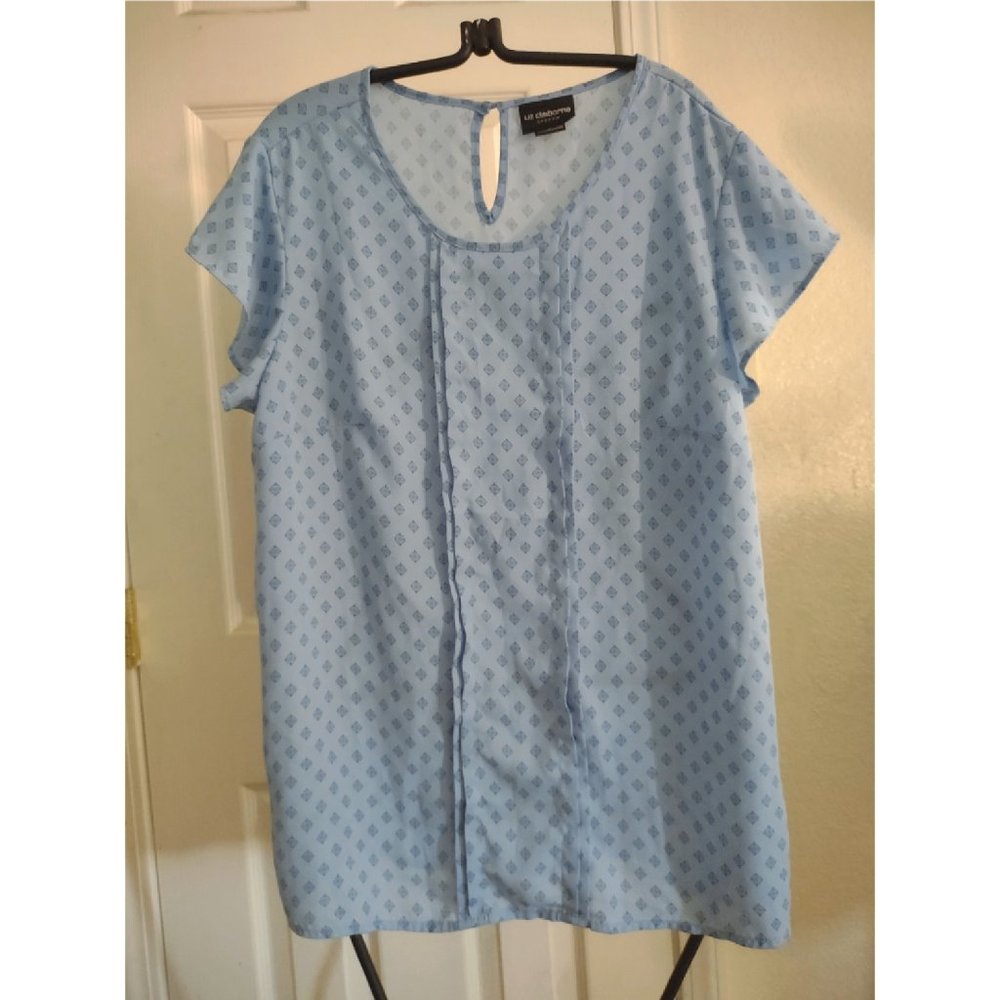 Liz Claiborne Large Blue top